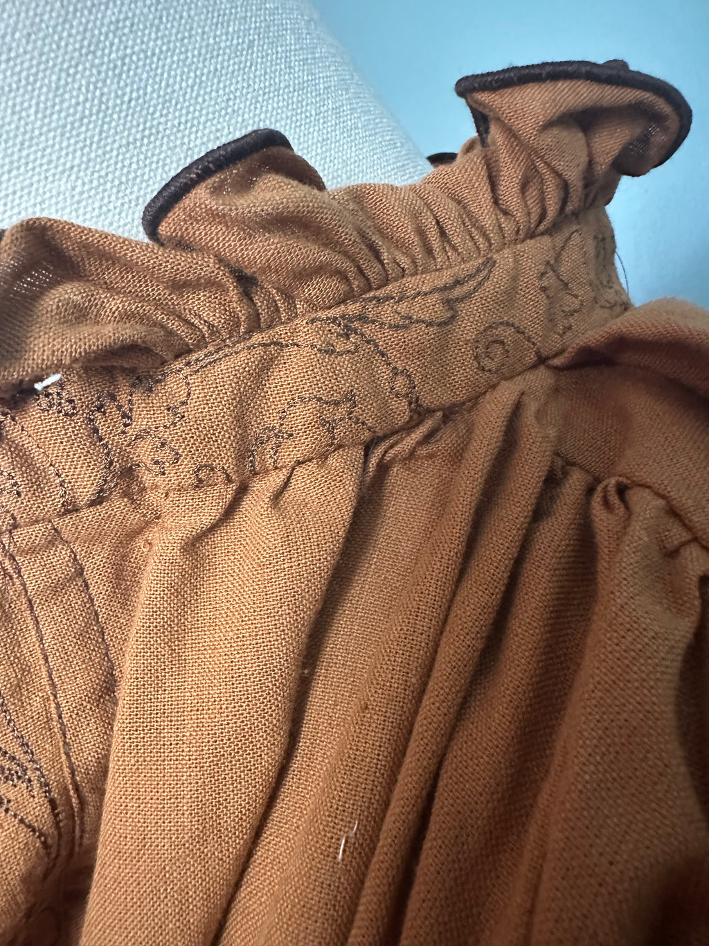 The Tavernsong Shirt- Gold